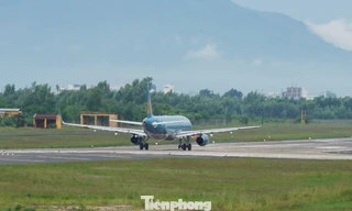 Lý do sân bay Đà Nẵng phải 'đóng cửa' 30 phút 