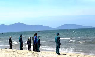 Du khách Nga mất tích khi đi dạo biển Đà Nẵng