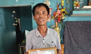 Lao ra sóng dữ cứu 2 cháu nhỏ, người đàn ông Đà Nẵng kể phút sinh tử