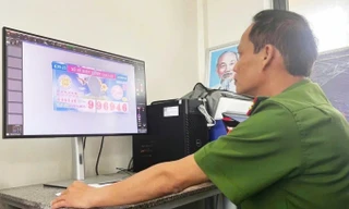 Vụ vé số trúng 2 tỷ đồng bị rách ở Quảng Ngãi: Công an sử dụng kỹ thuật giám định như thế nào?