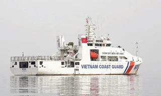 Tàu Cảnh sát biển sẽ đưa người dân Lý Sơn về quê đón Tết nếu thời tiết xấu