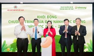 Khởi động Chương trình 'Sữa đậu nành học đường': Trao dinh dưỡng lành, gieo mầm tương lai xanh
