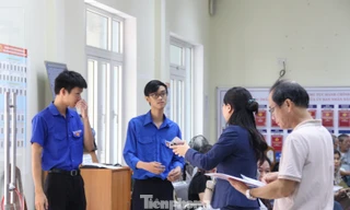 Sáng tạo video nhắc giấy tờ cần 'bỏ túi' khi đi làm thủ tục