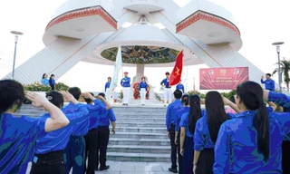 Chào cờ 'Tôi yêu Tổ quốc tôi', lan tỏa niềm tự hào trong tim