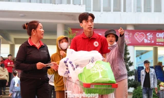 Ấm lòng Tết nhân ái dành cho nghìn người nghèo ở Đà Nẵng