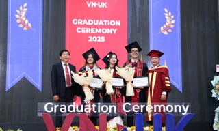 Thủ khoa 'hotboy' Đà Nẵng truyền cảm hứng dám ước mơ, dám thực hiện