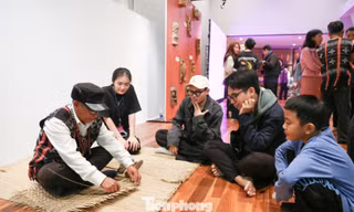 Giới trẻ Đà Nẵng ‘cùng nhau dạo bản’ Cơ Tu đa giác quan