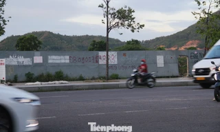 Hình ảnh xấu xí tại một cửa ngõ dẫn vào trung tâm Gia Lai