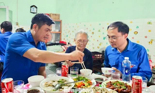 Tuổi trẻ Gia Lai với 'bữa cơm bên mẹ'