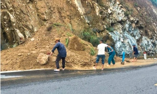 Đèo An Khê xuất hiện nhiều điểm sạt lở, Gia Lai yêu cầu xử lý