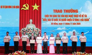  NGND.GS.TS.BS. Trần Hữu Dàng của ĐH Duy Tân đạt giải Nhất với ca khúc về biển đảo 