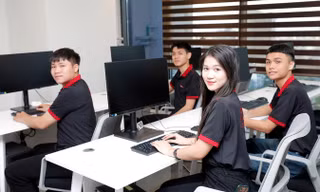 Sinh viên IT ĐH Duy Tân ghi dấu ấn vượt trội trên Không gian Số