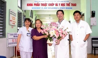 ‘Hồi sinh’ khớp gối bị biến dạng nghiêm trọng cho cụ bà tại Huế