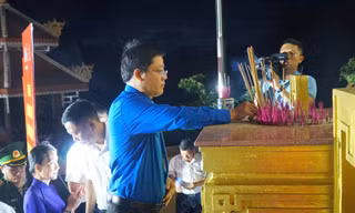 Tuổi trẻ Huế tri ân các anh hùng liệt sĩ, thương binh, người có công