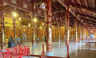Huế lắp hệ thống bảo vệ chưa từng có ở điện Thái Hòa