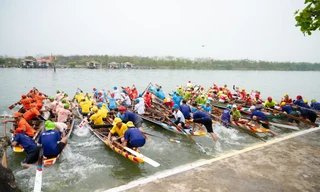 Hạ nguồn sông Hương dậy sóng đầu xuân