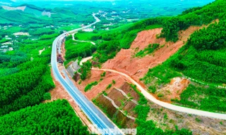 Đề xuất 344 tỷ đồng xử lý sạt trượt, chống ồn cao tốc La Sơn - Hòa Liên