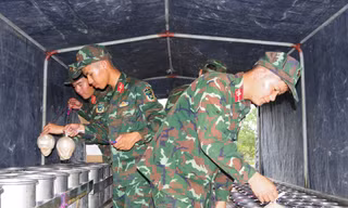 Cận cảnh trận địa pháo hoa trước giờ khai hoả ở thành phố Huế