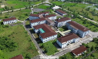 Vì sao bệnh viện hơn 100 tỷ tại Huế nhiều năm hoạt động cầm chừng?