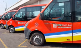 Đà Nẵng mở 2 tuyến xe buýt, hỗ trợ giá vé cho cán bộ công chức