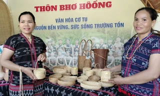 Du lịch cộng đồng kết hợp nghề truyền thống giúp người Cơ Tu ở Đà Nẵng thoát nghèo