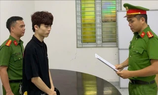 Hàng trăm người sập bẫy lừa 'bao đậu' sát hạch giấy phép lái xe