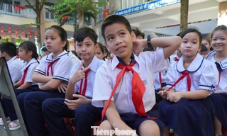 Đà Nẵng: Lễ khai giảng của học trò chuyển trường sau sáp nhập ra sao?