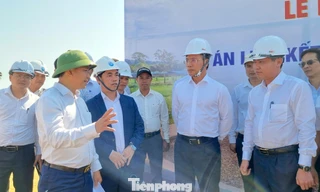 Chủ tịch Đà Nẵng: 'Tinh thần phi nước đại, về đích sớm'