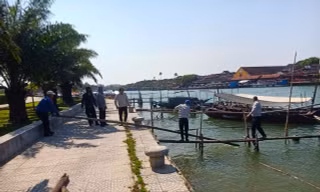 Hội An quyết liệt lập lại trật tự vỉa hè, 'xóa sổ' cầu khỉ đón khách trái phép