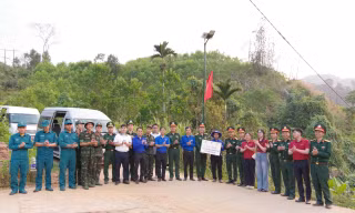 Sôi nổi Tháng Ba biên giới, gắn kết nghĩa tình nơi vùng biên