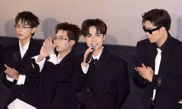 Tinh Hà "Say Hi": Quang Hùng MasterD rì-viu ca khúc chủ đề và Live Stage 1