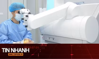 TIN NHANH: Bệnh viện Mắt Trung ương nói gì khi bị tố tráo đổi phương pháp mổ cận?