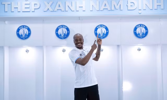 Thép Xanh Nam Định chiêu mộ ngôi sao khủng từng thi đấu ở Ngoại hạng Anh