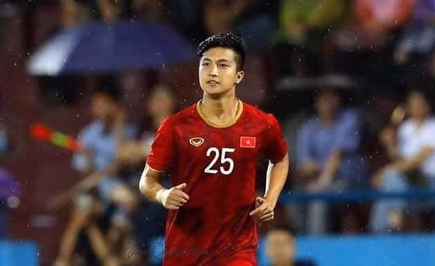 Ngôi sao Việt kiều Martin Lò bất ngờ tuyên bố giải nghệ
