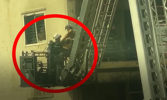 [VIDEO] Nhân chứng kể lại vụ cháy nhà 7 tầng ở Hà Đông làm 2 người tử vong