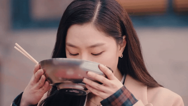 Loạt món ăn Triều Tiên hấp dẫn trong Hạ cánh nơi anh ảnh 7