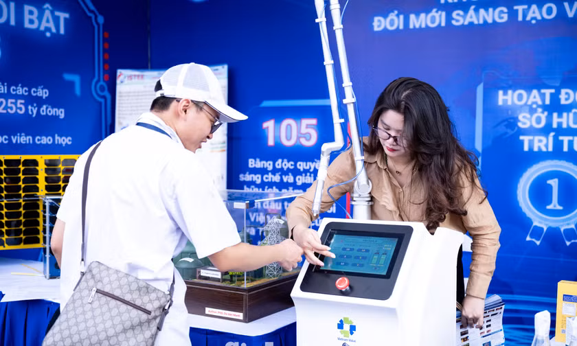 USTH đẩy mạnh đào tạo AI, bán dẫn và robot trong mùa tuyển sinh 2026