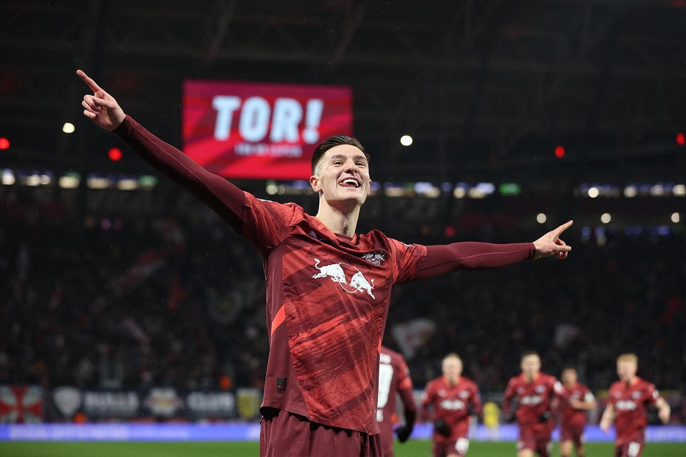 Sesko đã tham gia vào 47 bàn thắng trong hai mùa khoác áo RB Leipzig. benjamin-sesko-1.jpg