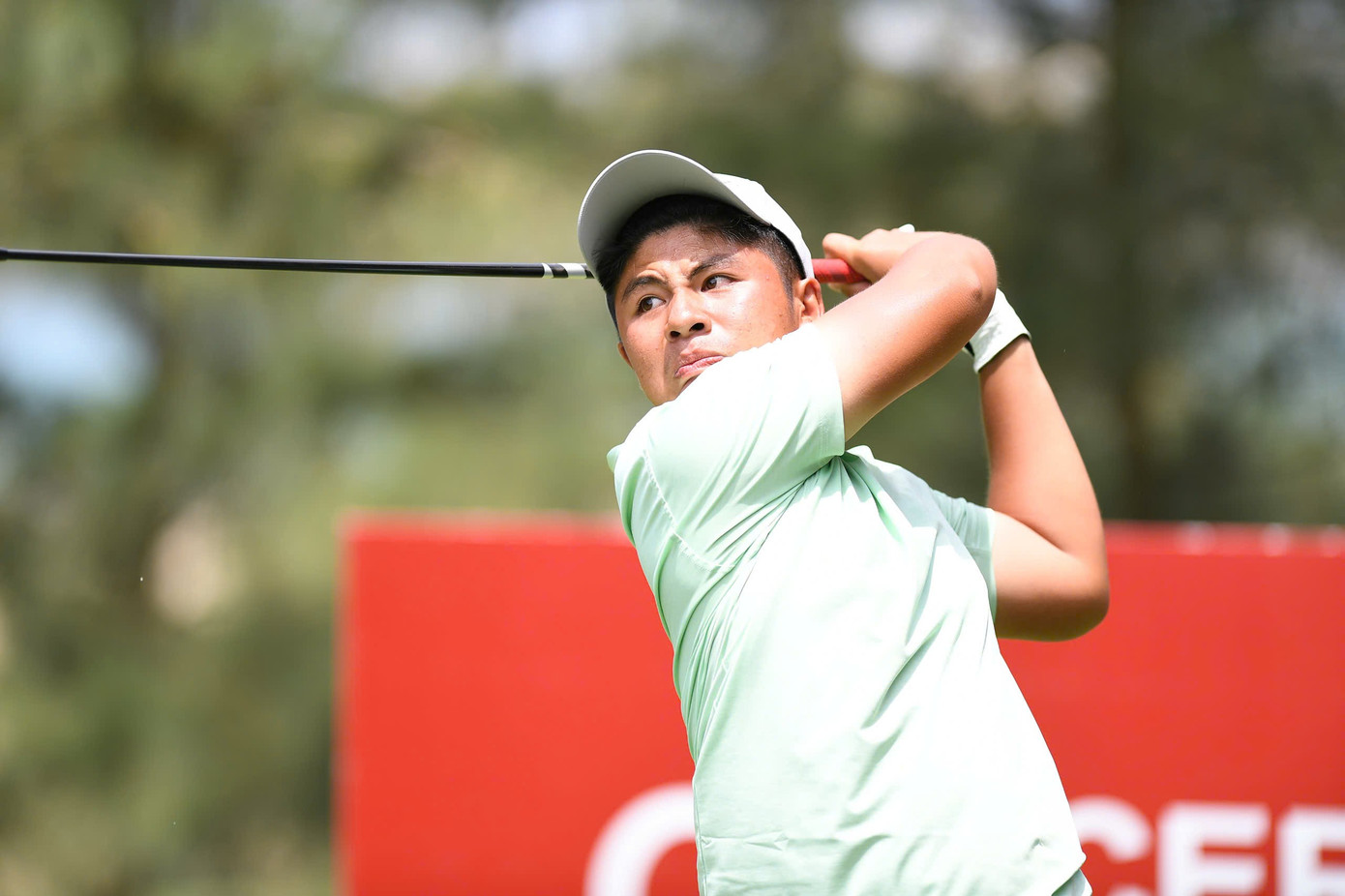 Nguyễn Tuấn Anh, nhà vô địch Giải Vô địch Golf Quốc gia - Gia Lai 2025. z6925906206324-e10316a8c86d19c68da696b43cd34f06.jpg