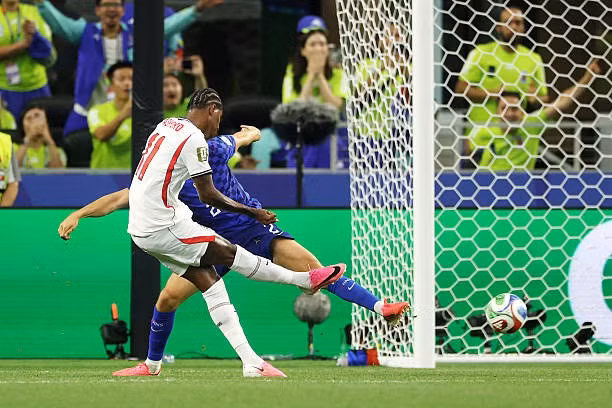 gettyimages-2282105747-612x612.jpg