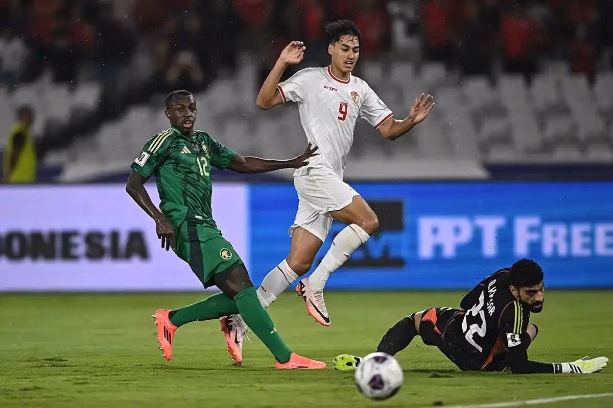 20251007194115-indonesia-vs-arab.jpg