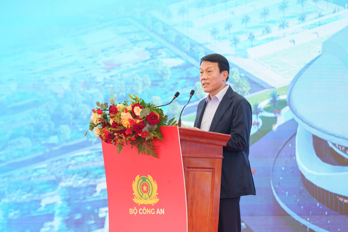 General Luong Tam Quang, minister för offentlig säkerhet, betonade: 1000034225.jpg