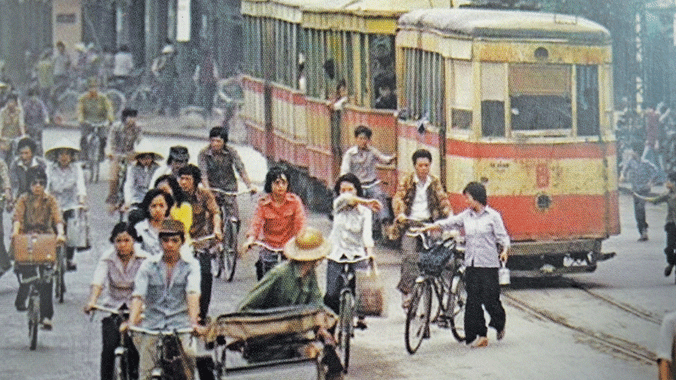 Tàu điện leng keng là nét văn hóa riêng có của Hà Nội trong gần một thế kỷ