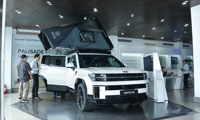 Cuộc đua giảm giá ô tô về cuối năm càng nóng