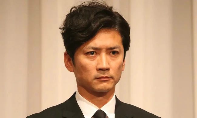 Jbiz 'chấn động': Một nhà sản xuất nữ của đài truyền hình nổi tiếng có hành vi không phù hợp với nam thần tượng