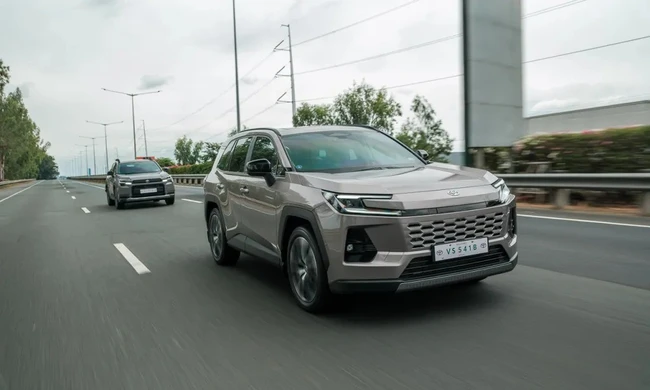 SUV ăn khách nhất của Toyota chốt giá tại Đông Nam Á