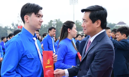 Bộ Xây dựng tuyên dương 95 đảng viên trẻ tiêu biểu