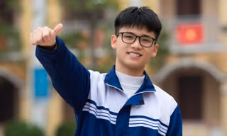 Phỏng vấn thủ khoa TSA Trần Anh Tú: 'Idol Toán học' đẹp trai, thích nhạc Sơn Tùng, J97