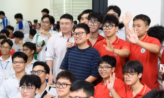 Nghề sáng tạo nội dung không còn màu hồng trong kỷ nguyên AI