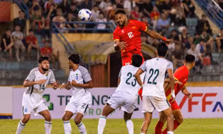 Lý do Xuân Son và Hoàng Hên chưa thể ghi bàn